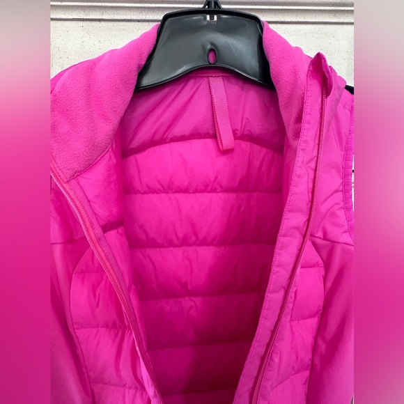 Lululemon Down For It All Vest - Picture 7 of 16